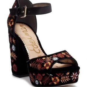 Sam Edelman Black Floral Embroidered Heels